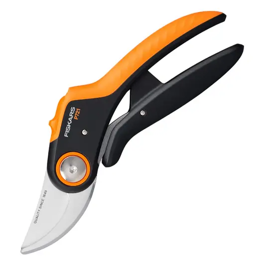 Ножица градинска Fiskars за израстъци и издънки  ф 24 мм, P721