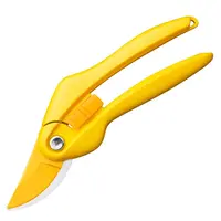 Ножица градинска Fiskars за израстъци и издънки  208 мм, ф 20 мм, SingleStep P26 Saffron