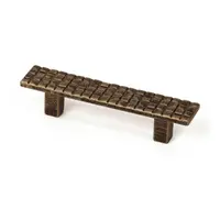 Дръжка за мебели Rei тип Rustic  100х22 мм, 65 мм, стар месинг, 1105
