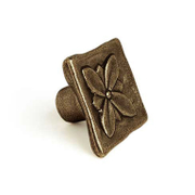 Дръжка за мебели Rei тип Rustic  33х33х20 мм, стар месинг, 1119 - product - 067 DEM 819