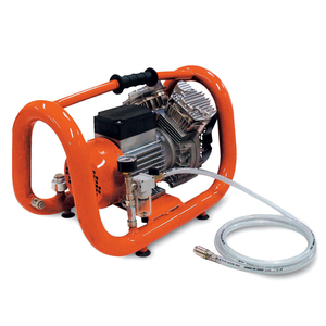 Помпа Husqvarna Construction за засмукване на вода за стойка за бормашина 550 W, 240 л/мин, VP 200