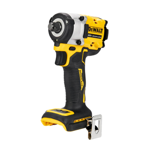 Гайковерт акумулаторен DeWALT с безчетков двигател без батерия и зарядно, 18 V, 406 Nm, квадрат, 1/2", DCF921N