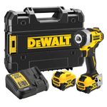 Акумулаторен гайковерт DeWALT с безчетков двигател  с 2 батерии и зарядно, 12 V, 5 Ah, 339 Nm, квадрат, 3/8", DCF903P2