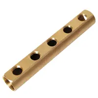 Колектор Luxor за Pex-Al-Pex тръби  5 отвора, 1" х 1/2", 240 мм, CD 456