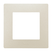 Декоративна рамка Legrand за ключове и контакти един модул  крем, 86х86x10.2 мм, Niloe - product - 028 LGR3419