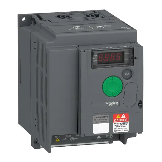 Честотен регулатор Schneider Electric за асинхронни двигатели с радиатор  380-460 V, 2.2 kW, 3 к.с., Easy Altivar ATV310