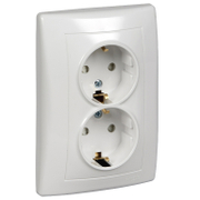 Електрически интериорен контакт Schneider Electric двоен скрит монтаж  16 A, 2 x 2P+E с капаци, 20 IP, бял, Sedna - product - 028 PRA 282