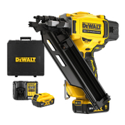 Такер DeWALT акумулаторен за гвоздеи   с 2 батерии и зарядно, 18 V, 5 Ah, 50-90 мм DCN930P2 - promo-pack - 142332