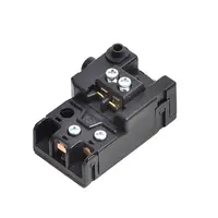 Прекъсвач Makita за верижен трион  UC3041A, UC3541A, UC4041A, CA5000, ES34TLC, ES39TLC, ES43TLC, LW1400, LW1401